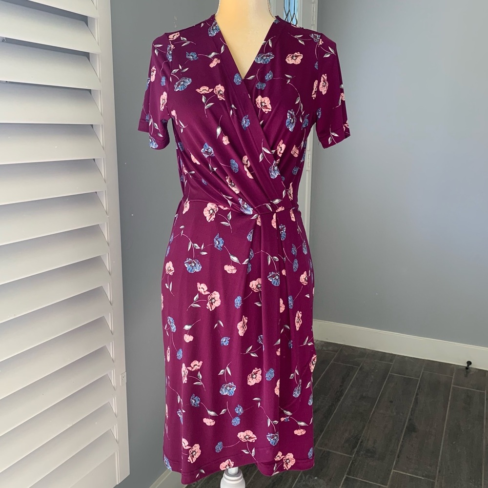 BANANA REPUBLIC FLORAL DRESS SIZE S Petite